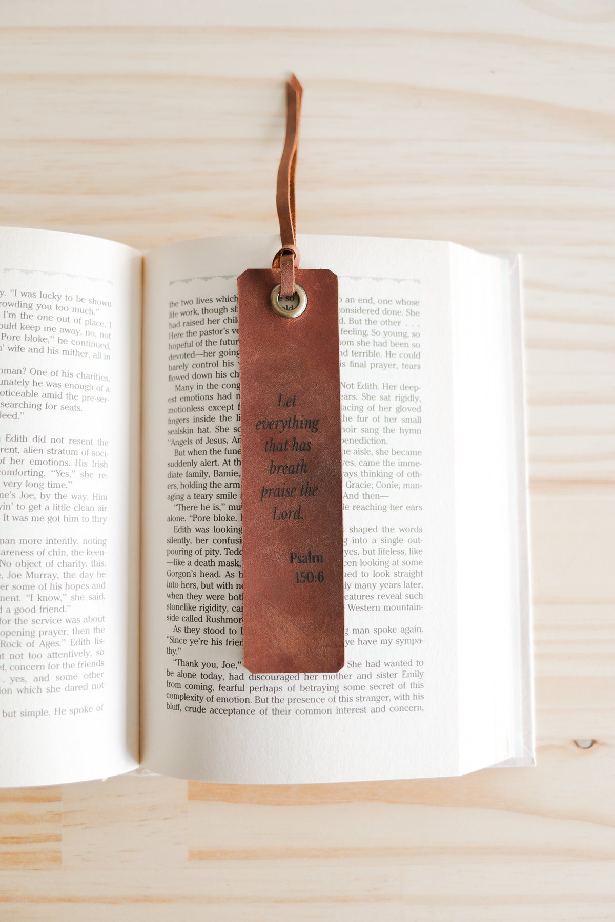 Praise the Lord Leather Bookmark