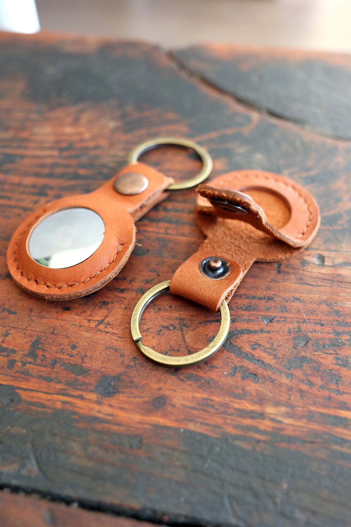 Custom Leather AirTag Keychain