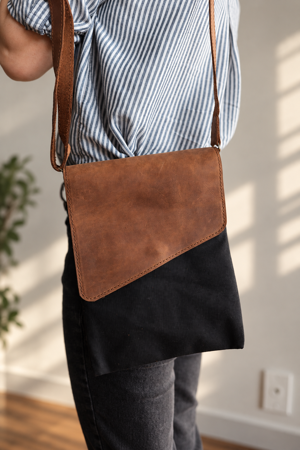 Crossover Bag Canvas